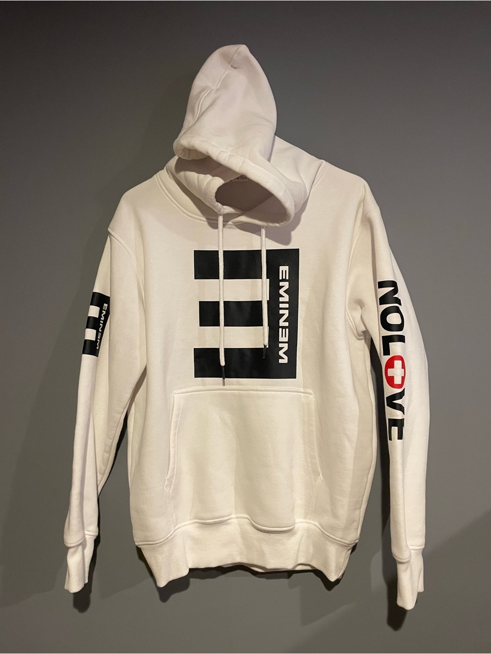 Eminem No Love White Logo Graphic Hoodie Large - unisex